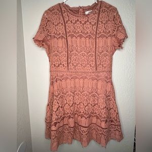 Short Sleeve Coral/Pink Lace Cocktail Dress Size Large